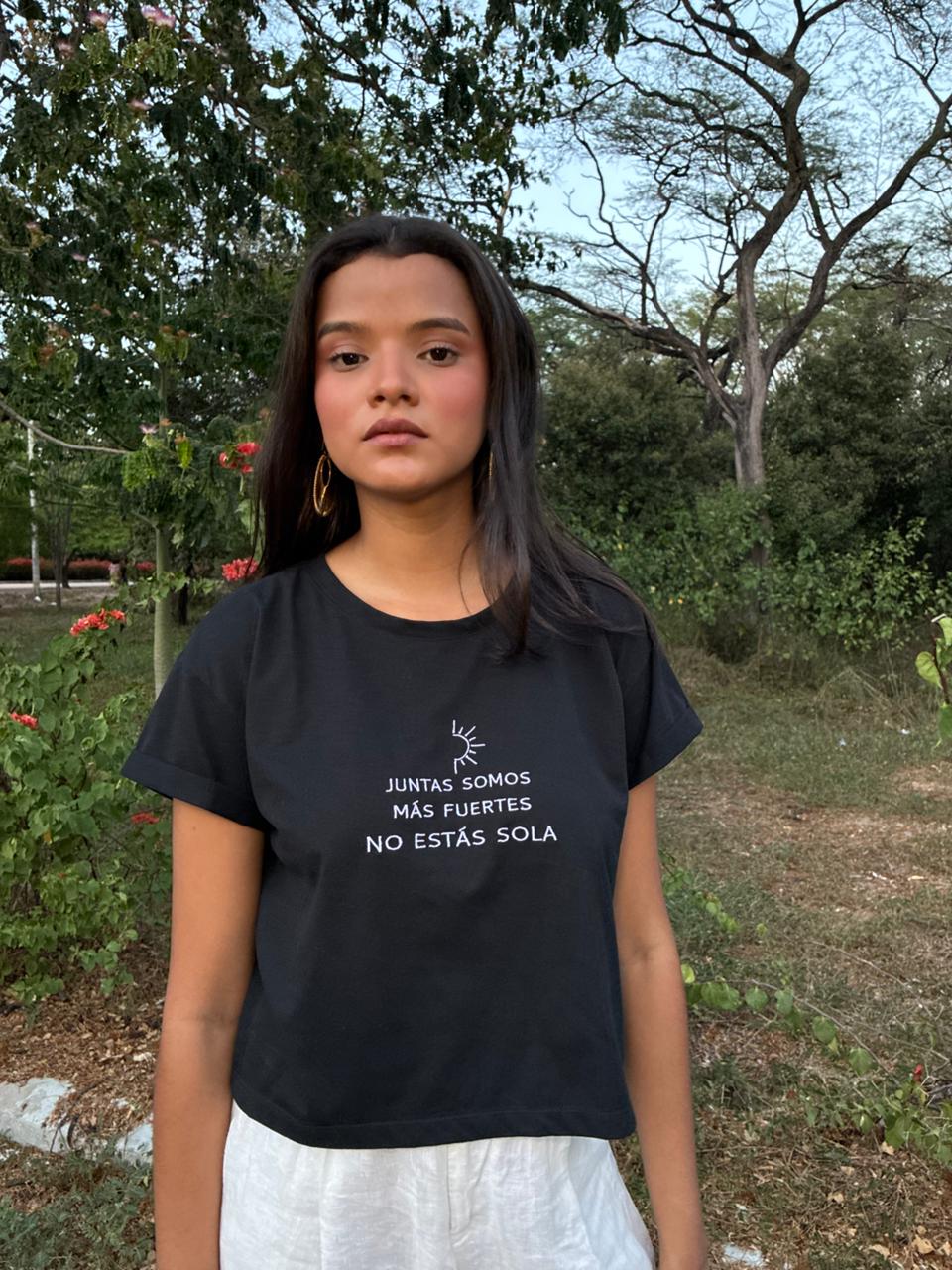 Camiseta Juntas Somos Más Fuertes